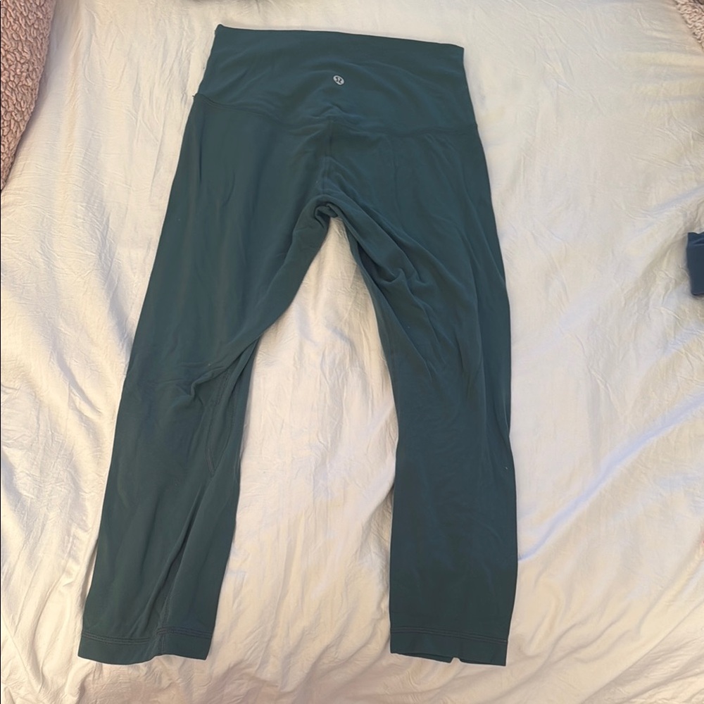 Lululemon Athletica Green Cropped Leggings